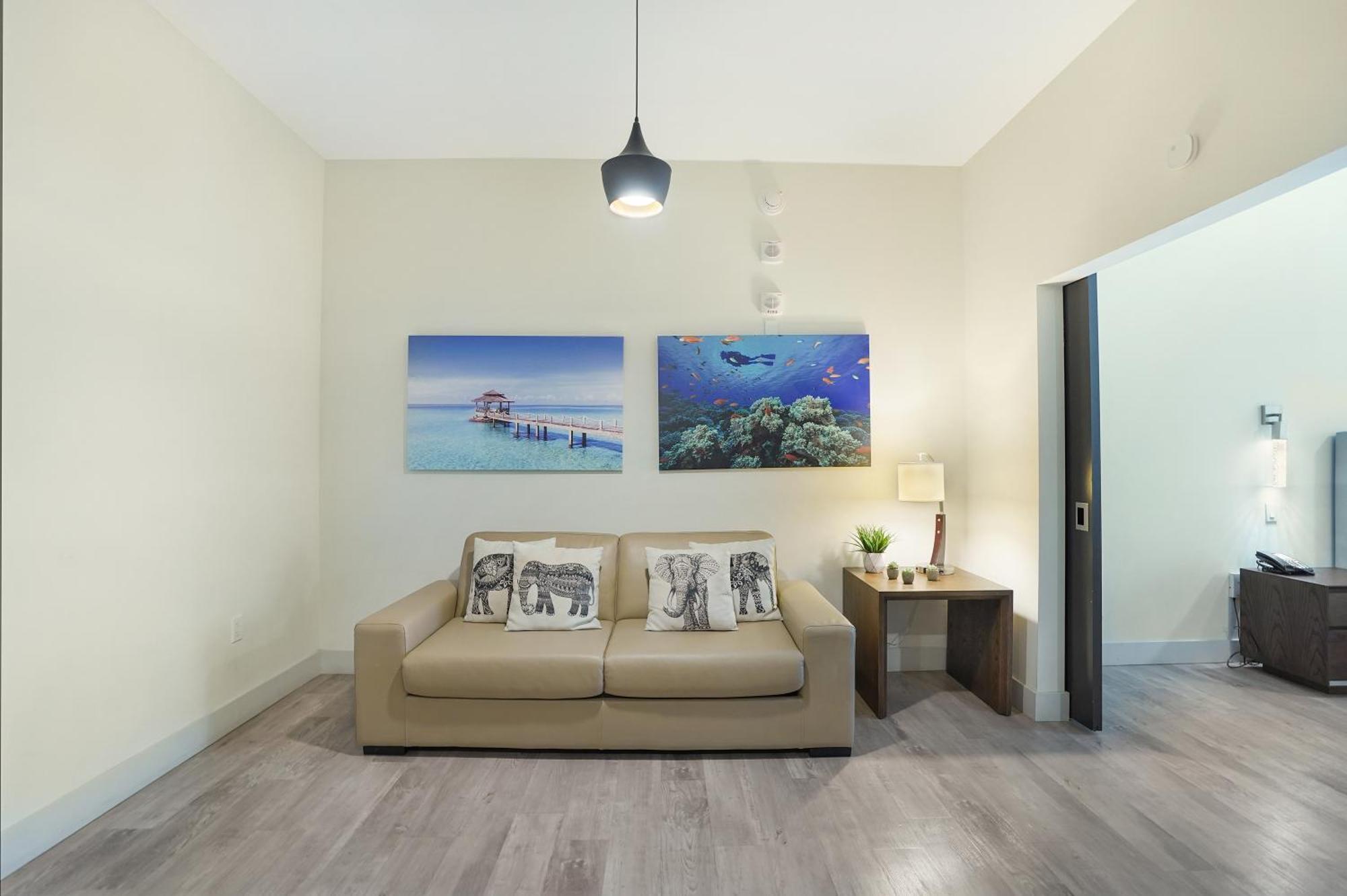 Ch Luxury Condos & Studios On The Beach Голливуд Номер фото