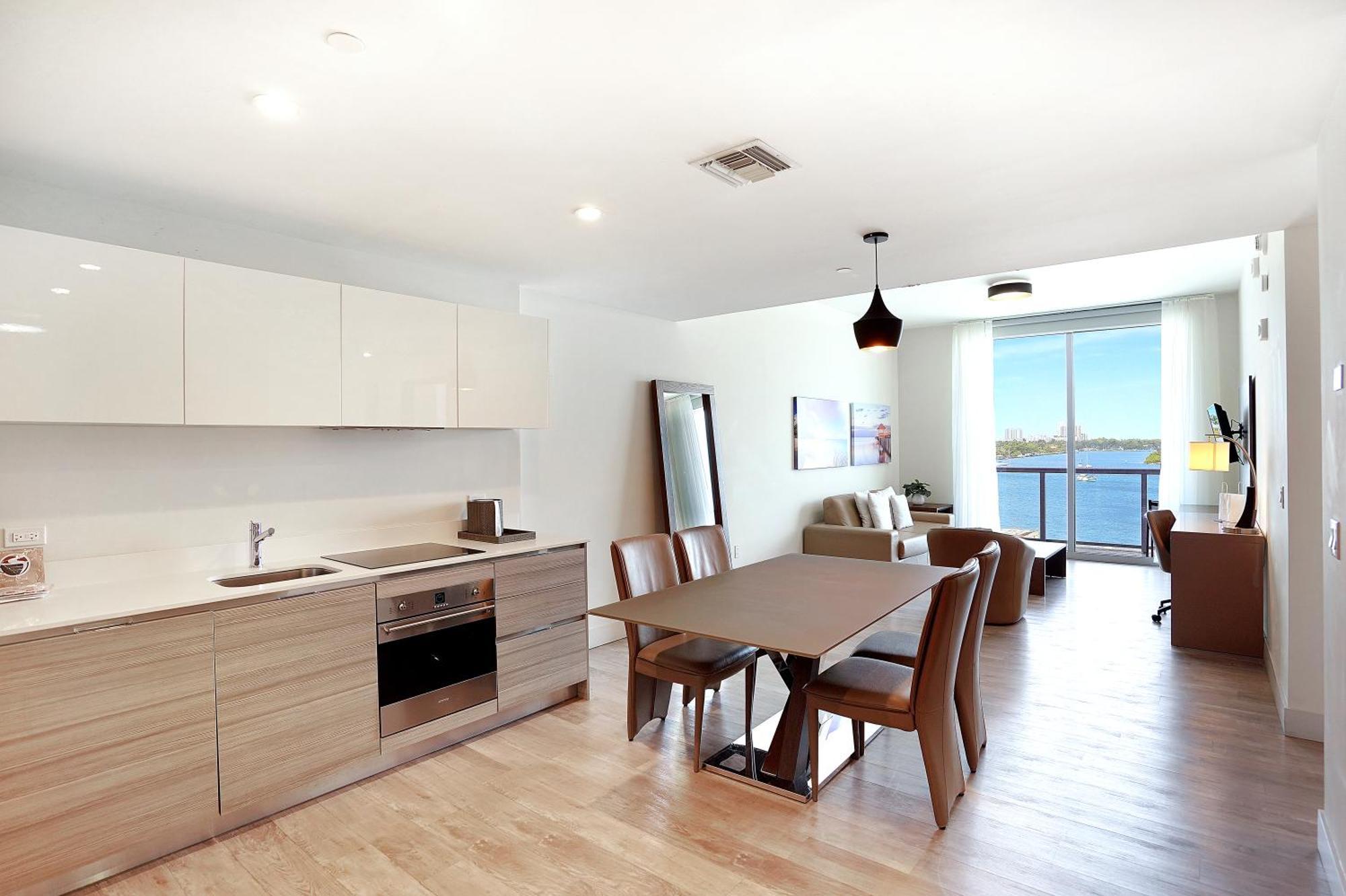 Ch Luxury Condos & Studios On The Beach Голливуд Номер фото