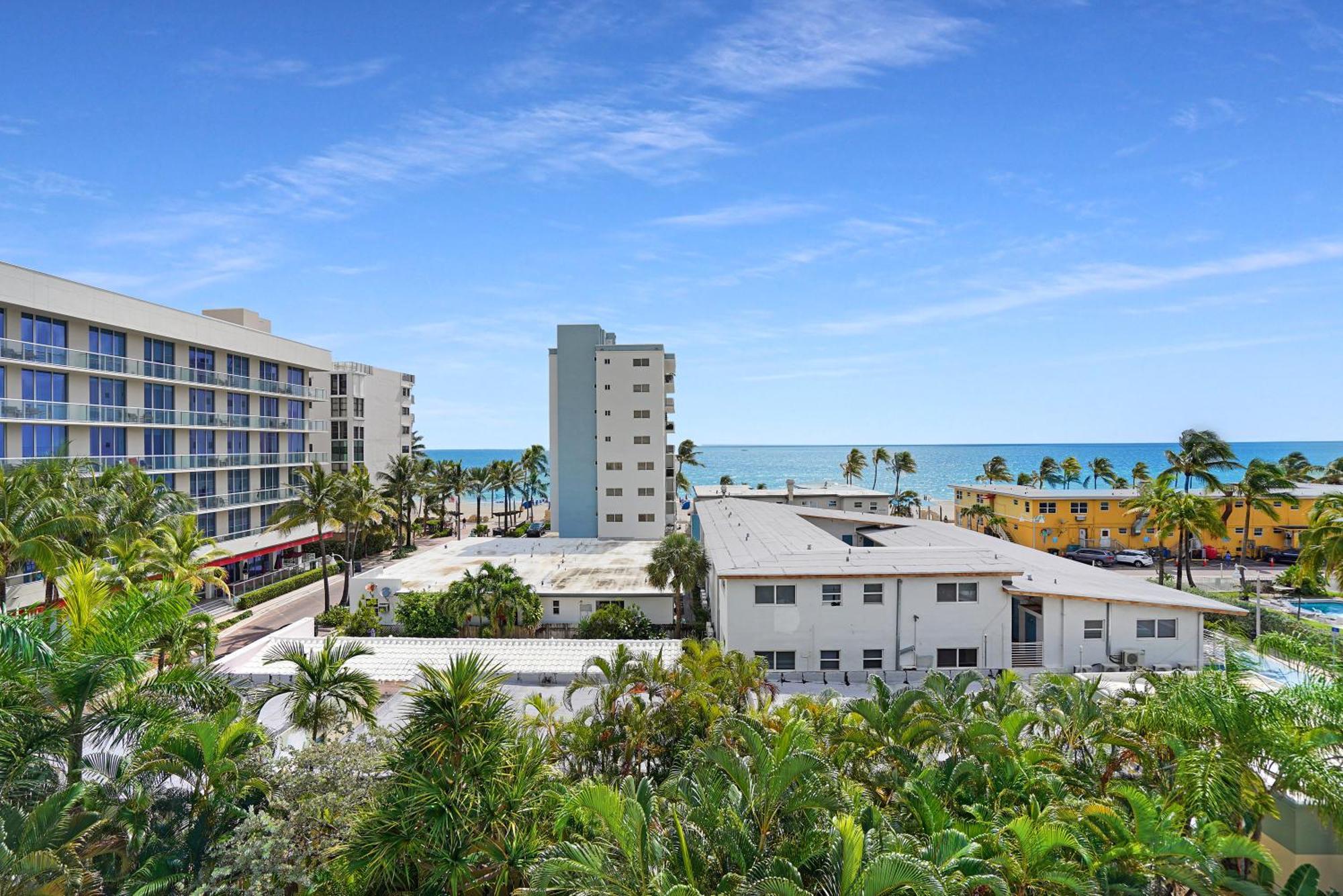 Ch Luxury Condos & Studios On The Beach Голливуд Экстерьер фото