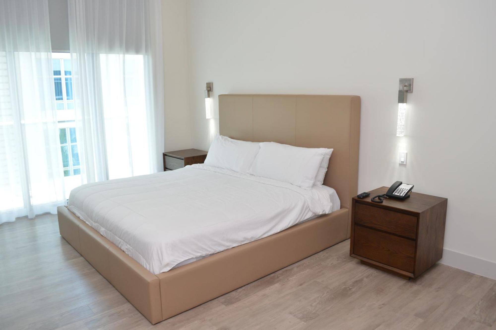 Ch Luxury Condos & Studios On The Beach Голливуд Номер фото