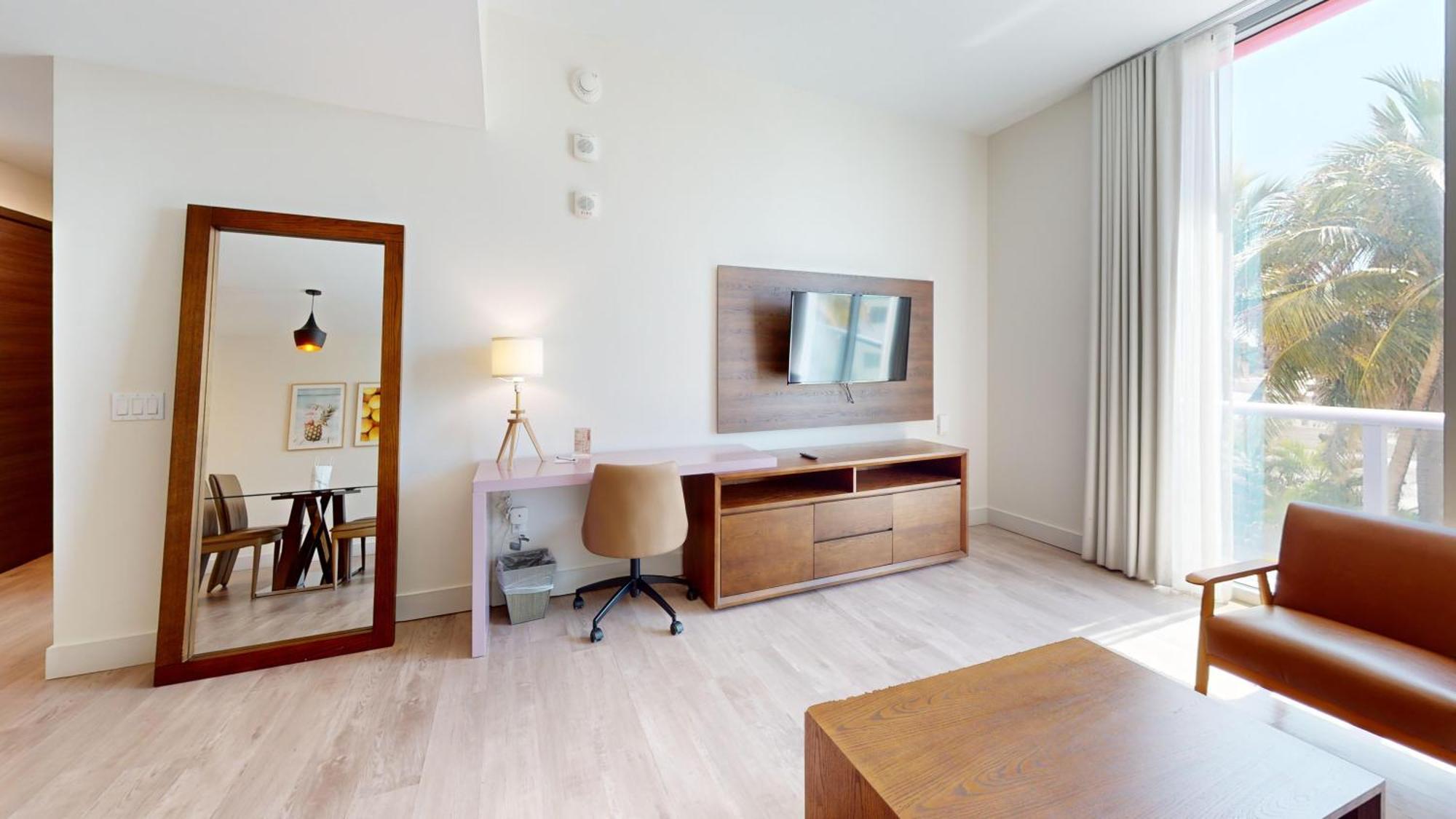 Ch Luxury Condos & Studios On The Beach Голливуд Номер фото