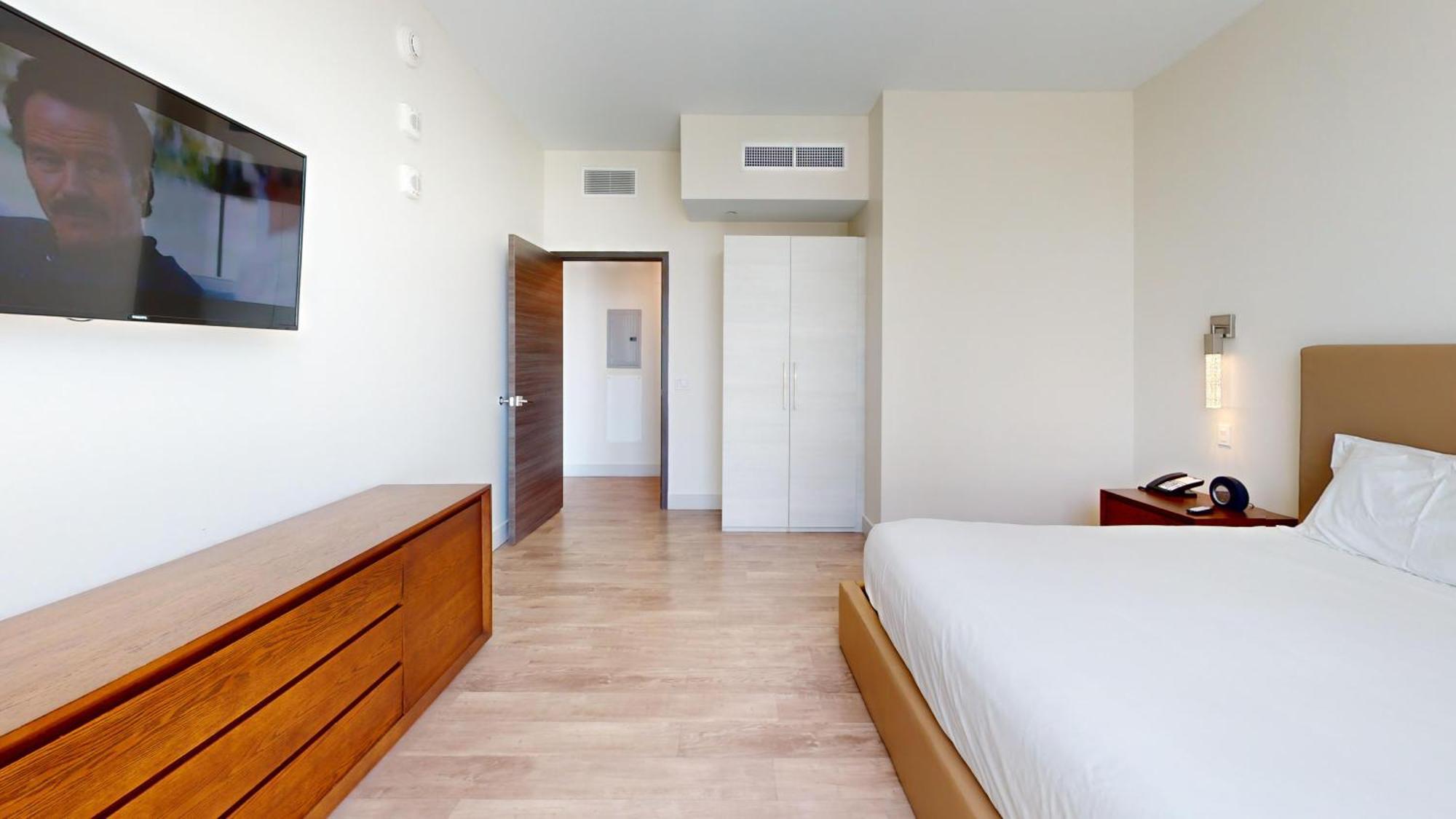Ch Luxury Condos & Studios On The Beach Голливуд Номер фото